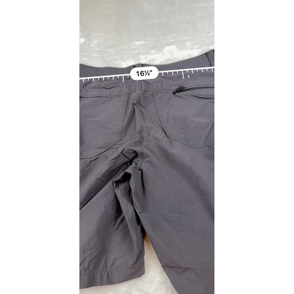 L.L.Bean Women's Gray Cargo Shorts Nylon Spandex Hiking Travel Size 32W - Picture 6 of 7